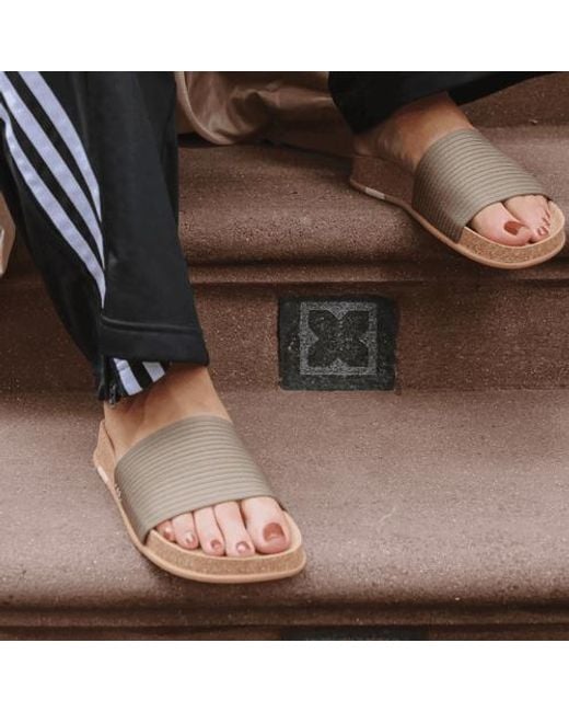 Message Multicolor Mullen Slide