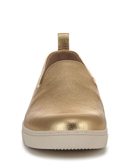 Vionic Natural Uptown Willa Slip-On Sneaker