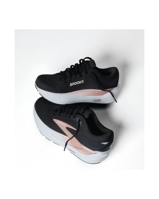 Brooks Black Ghost Max 3 Running Shoe