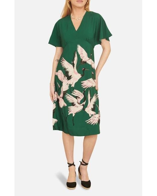 Yumi' Crane Print Midi Dress in Green | Lyst