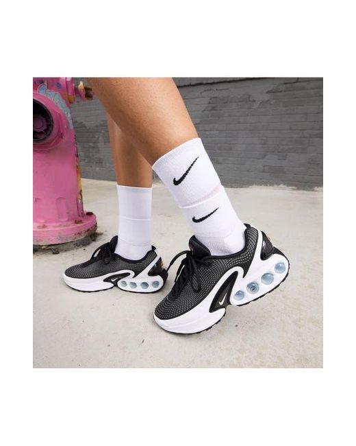 Nike Black Air Max Dn Sneaker