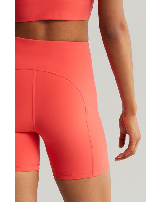 Zella Orange Studio Luxe Pocket Bike Shorts