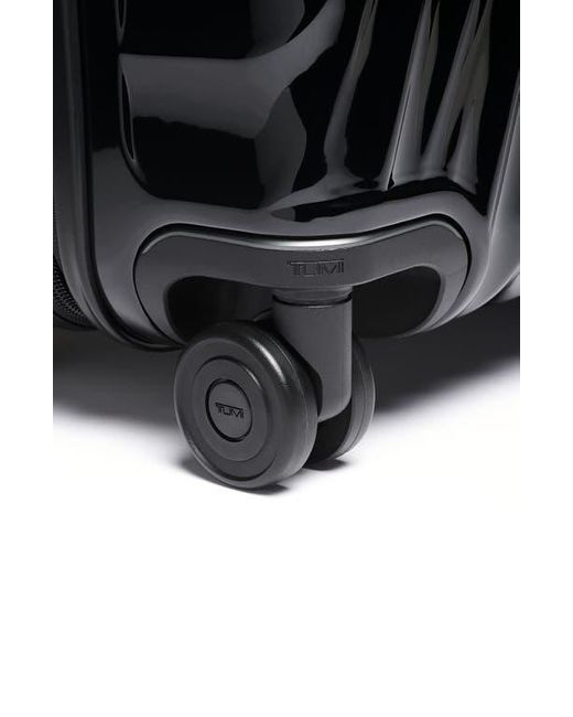 Tumi Black 19 Degree 22-Inch Expandable Spinner Carry-On for men