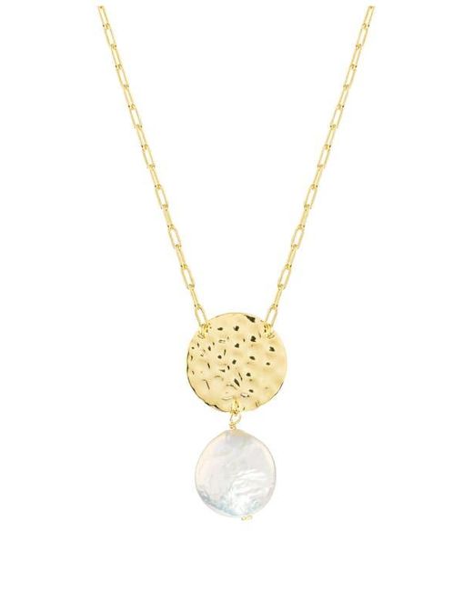 ATHRA LUXE Metallic Hammered Disc & Coin Pearl Pendant Necklace
