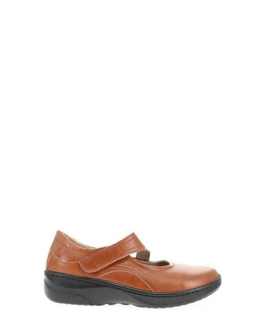Propet Brown Golda Flat