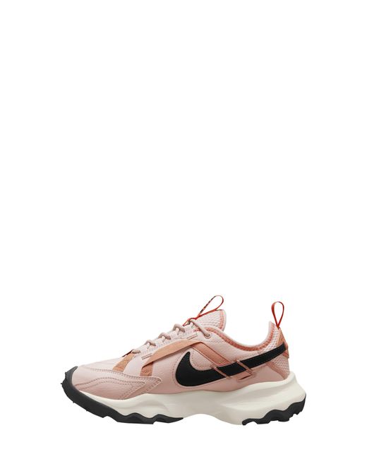 Nike Pink Tc 7900 Sneaker