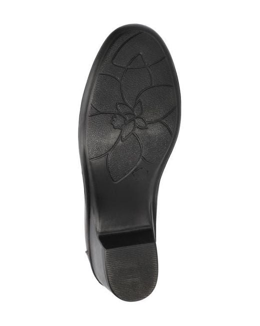 Easy Street Brown Jeanie Bootie