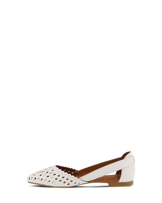 Spring Step White Delorse Flat