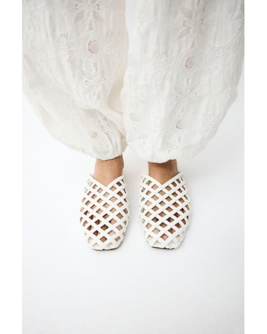 H&M White Interwoven Mules