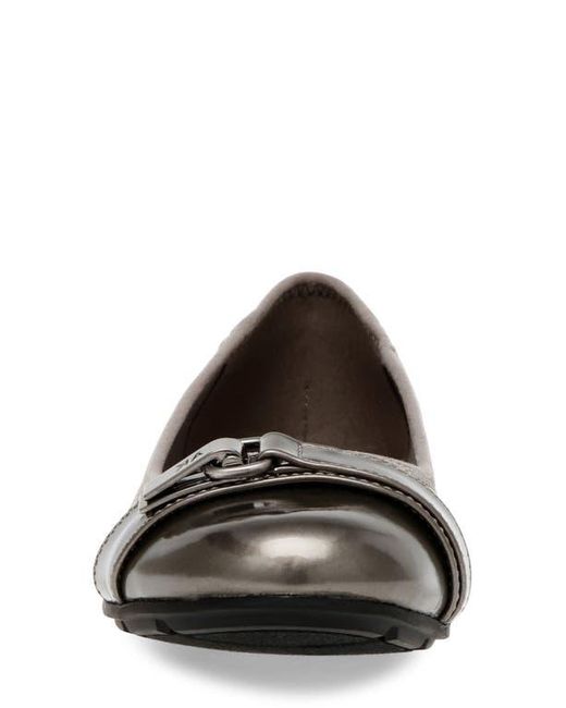 Anne Klein Gray Akable Flat