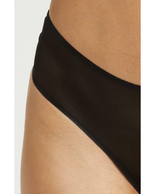 Commando Black Chic Mesh Thong