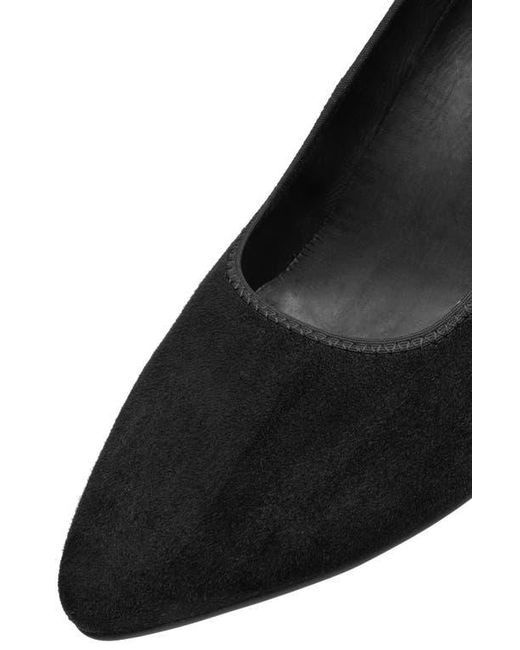 Ara Black Amber Pump