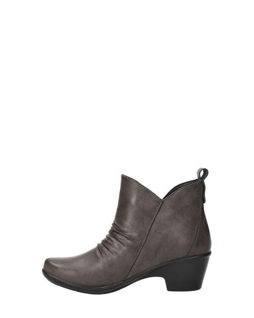 Easy Street Brown Jeanie Bootie