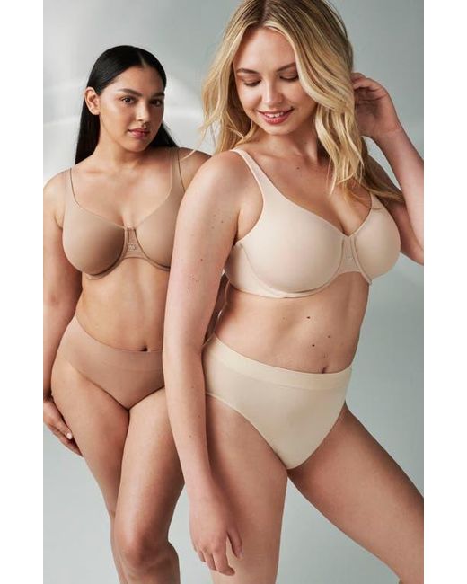 Wacoal Natural Ever Flexing Underwire Bra