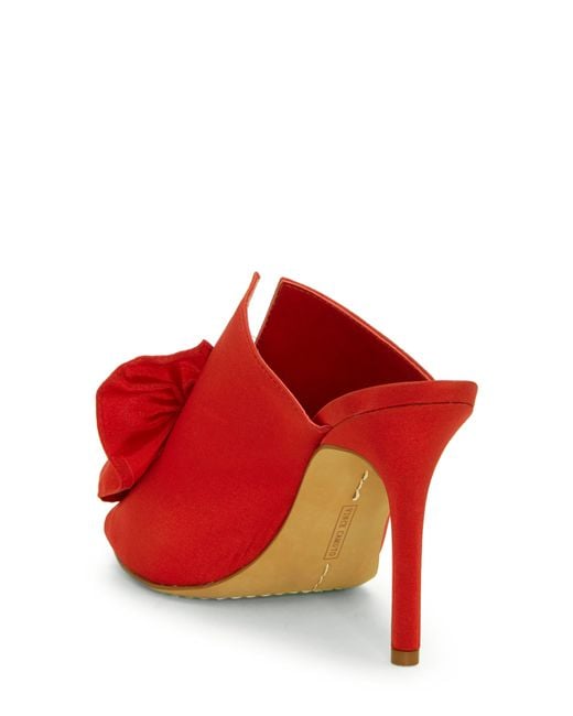 Vince camuto hotsell cachita sandal