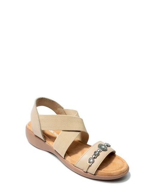 Minnetonka Natural Brida Sandal
