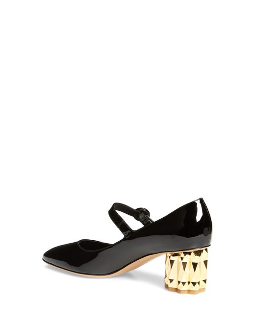 ferragamo mary jane shoes
