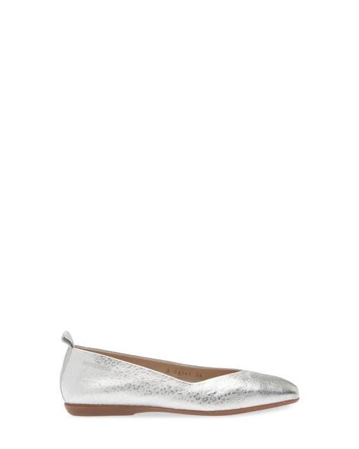 Wonders White Square Toe Ballet Flat