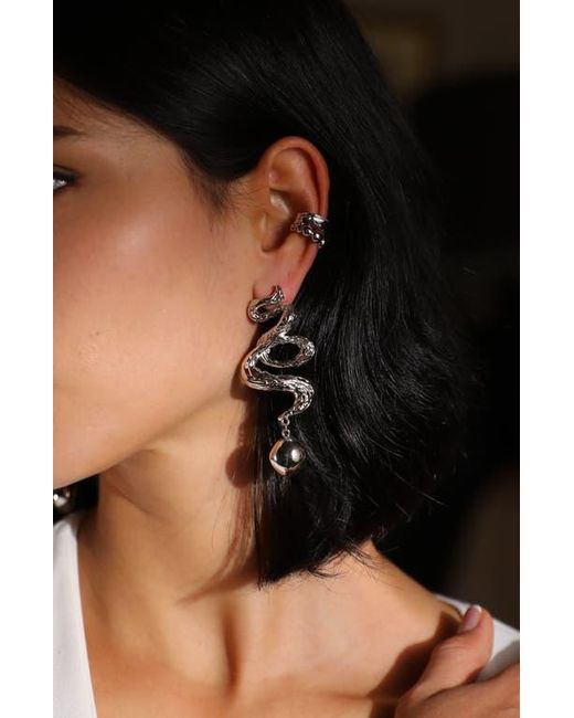 Retro Chic Metallic Wave Earrings