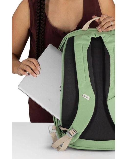 Osprey Green Arcane Extra Large 28-Liter Daypack