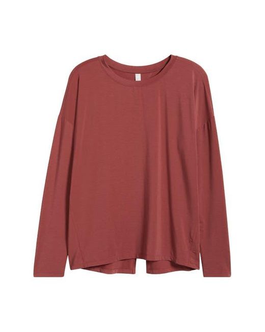 Zella Red Breathe Long Sleeve Split Back T-Shirt