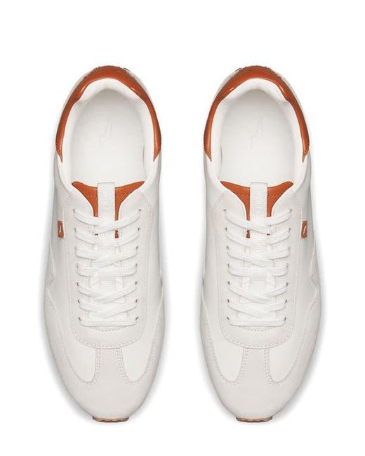 Wolf & Shepherd White Pacer Lite Sneaker