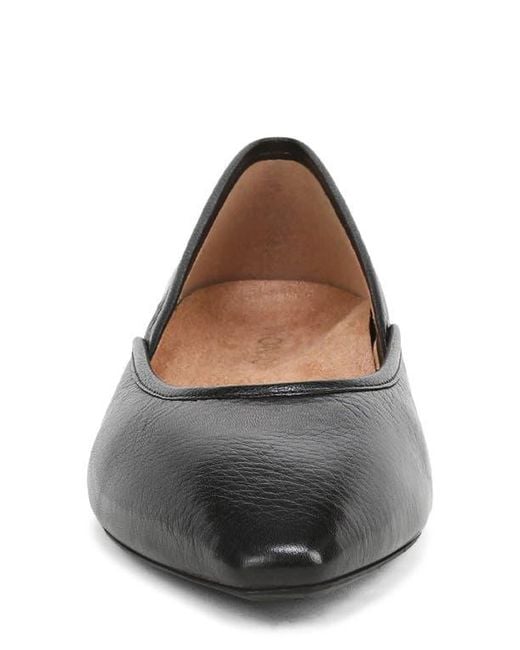 Vionic Black Gracia Flat