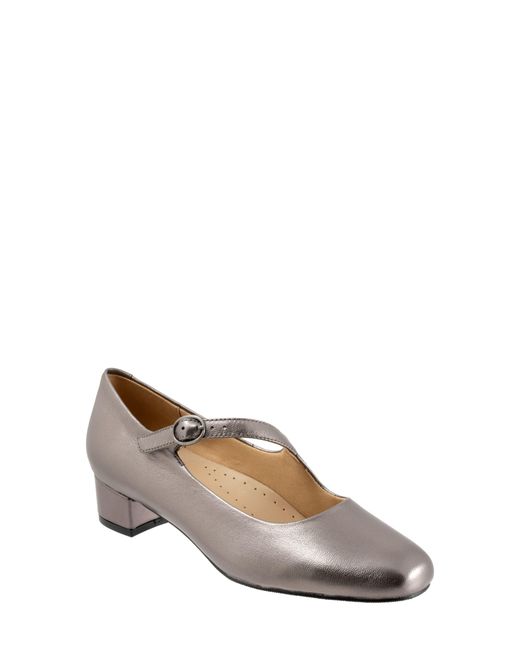 Trotters Multicolor Desna Pump