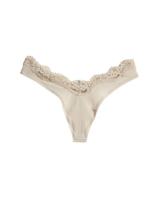Skims White Fits Everybody Lace Dipped Thong