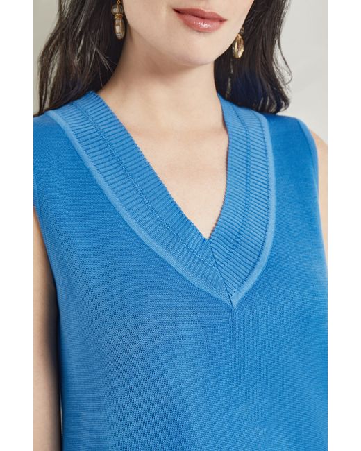 Misook Blue Rib V-neck Sleeveless Sweater