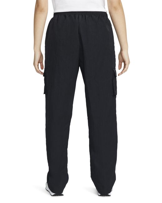 Nike Sportswear Essential Cargo Pants in Black | Lyst