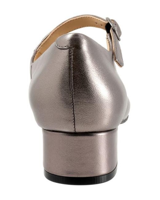 Trotters Multicolor Desna Pump