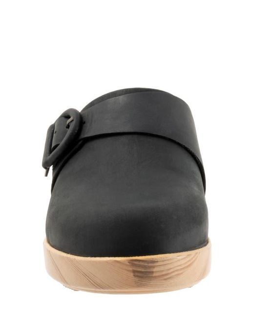 Softwalk® Black Ferrara Platform Mule