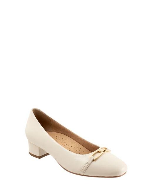 Trotters Natural Dakota Pump