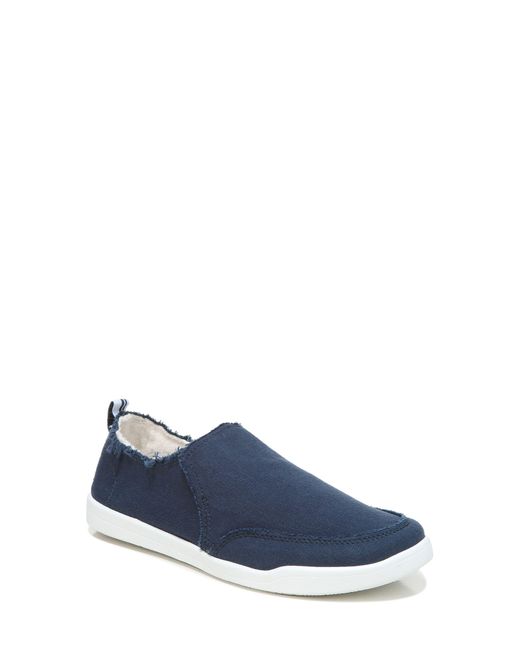 vionic beach slip ons