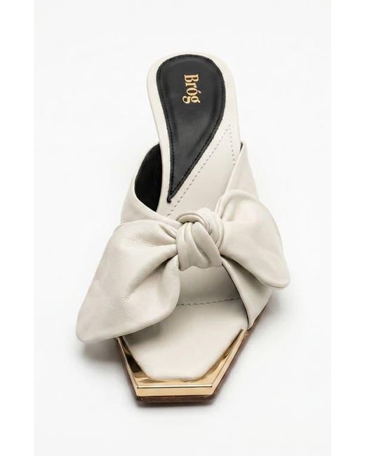 BRÓG Natural Brida Mule Kitten Heel