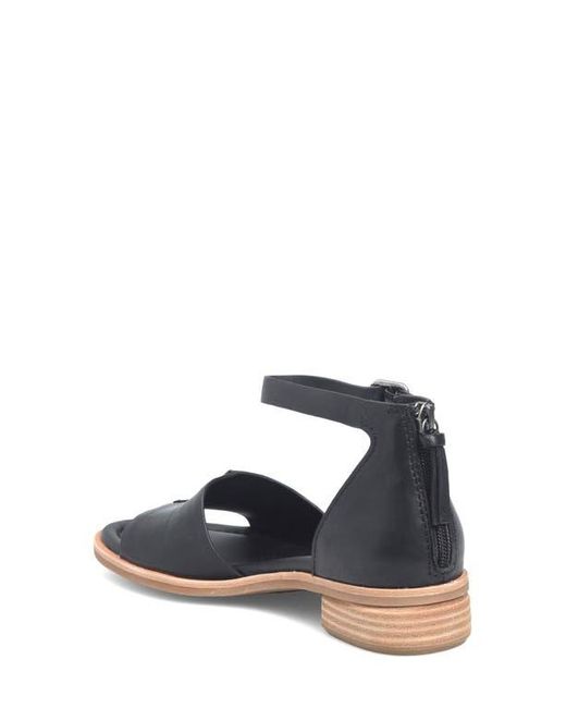 Söfft Black Faxyn Ankle Strap Sandal