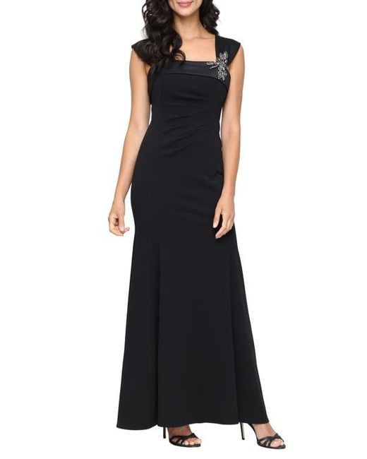 Alex Evenings Women's Black Embellished Mermaid Gown