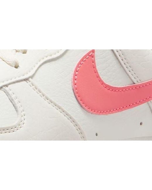 Nike Pink Air Force 1 '07 Se Sneaker