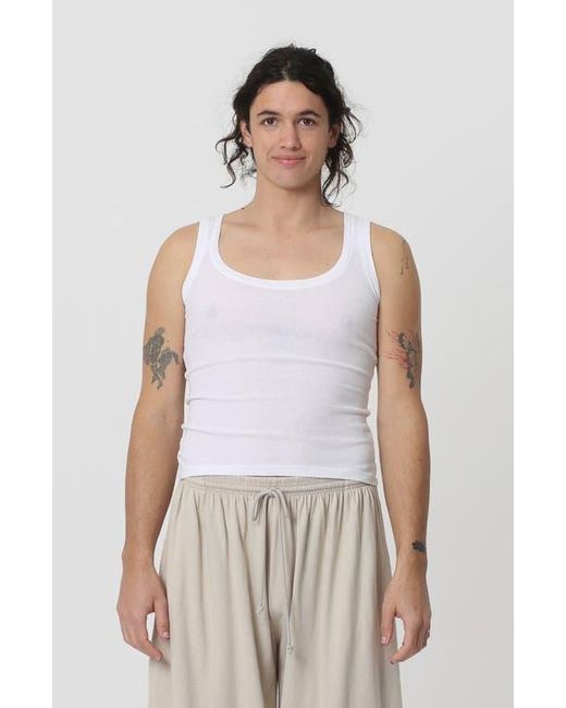 EVERYBODY.WORLD White The Tank