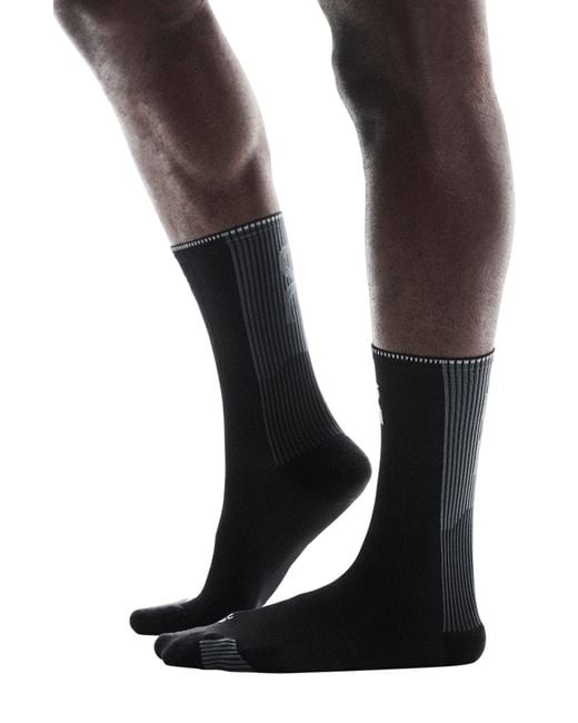 On Shoes Black Performance Run High Socks