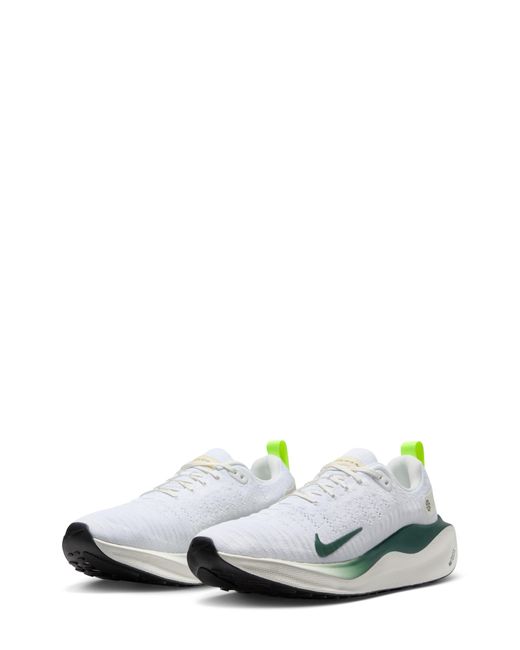Nike White Zoomx Invincible Run 3 Running Shoe for men