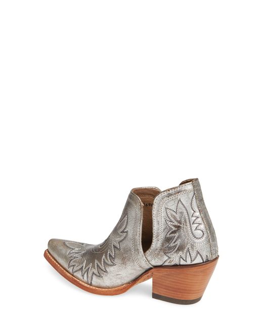 ariat dixon blanco