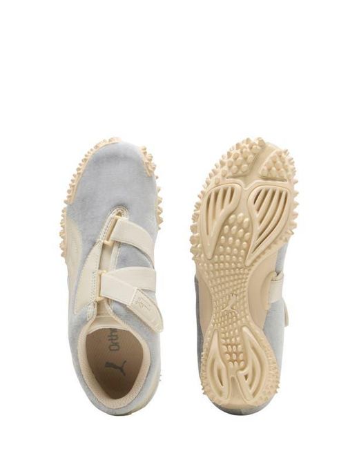 PUMA Natural Mostro Velvet Dream Sneaker