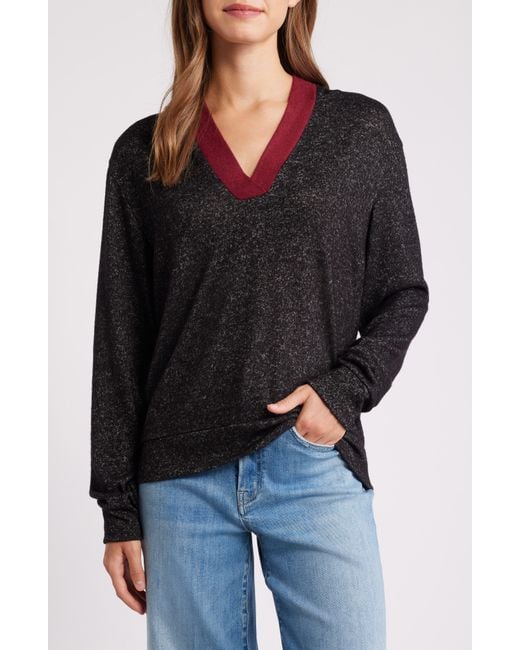 Loveappella Black Hooded V-Neck Pullover