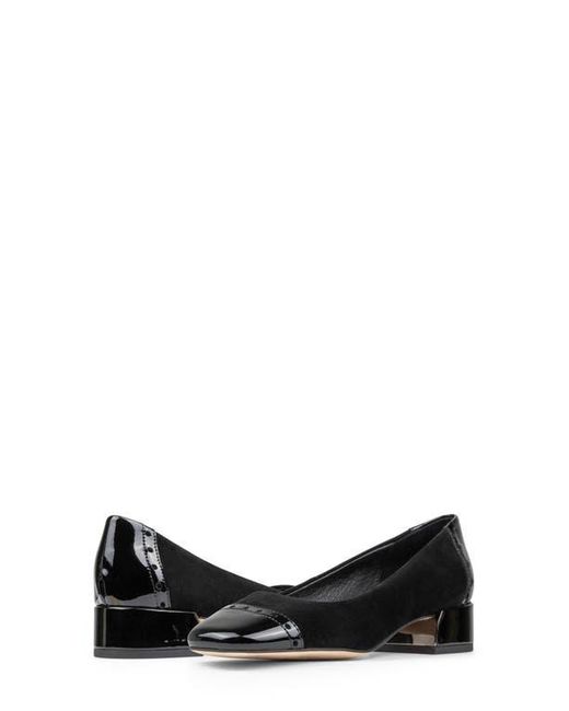 Donald J Pliner Black Cap Toe Pump