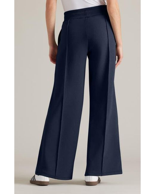 Rhone Blue Dreamglow Pants