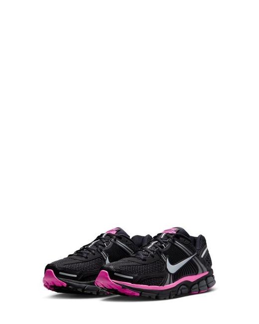 Nike Black Zoom Vomero 5 Sneaker for men