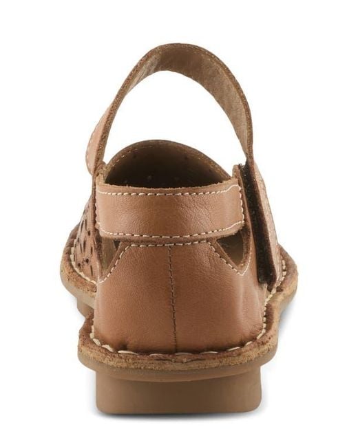 Spring Step Brown Canoya Flat