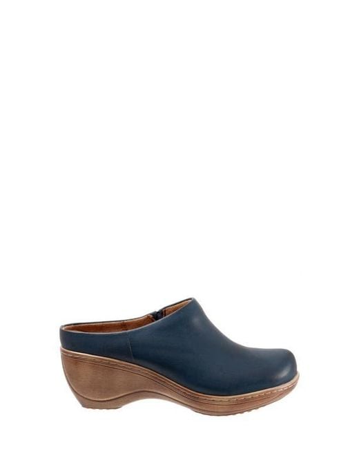 Softwalk® Blue Madison Clog